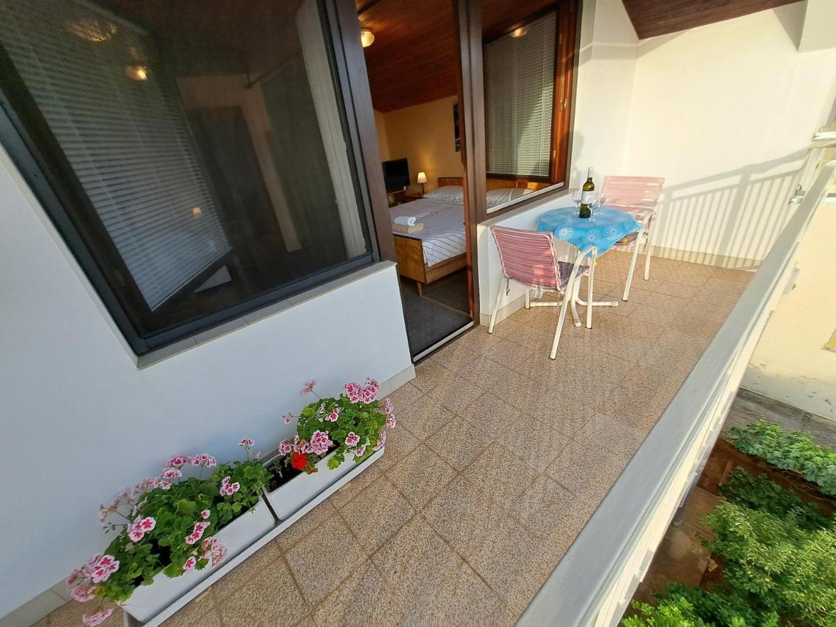 Studio Apartman Marijana Zadar Exterior foto